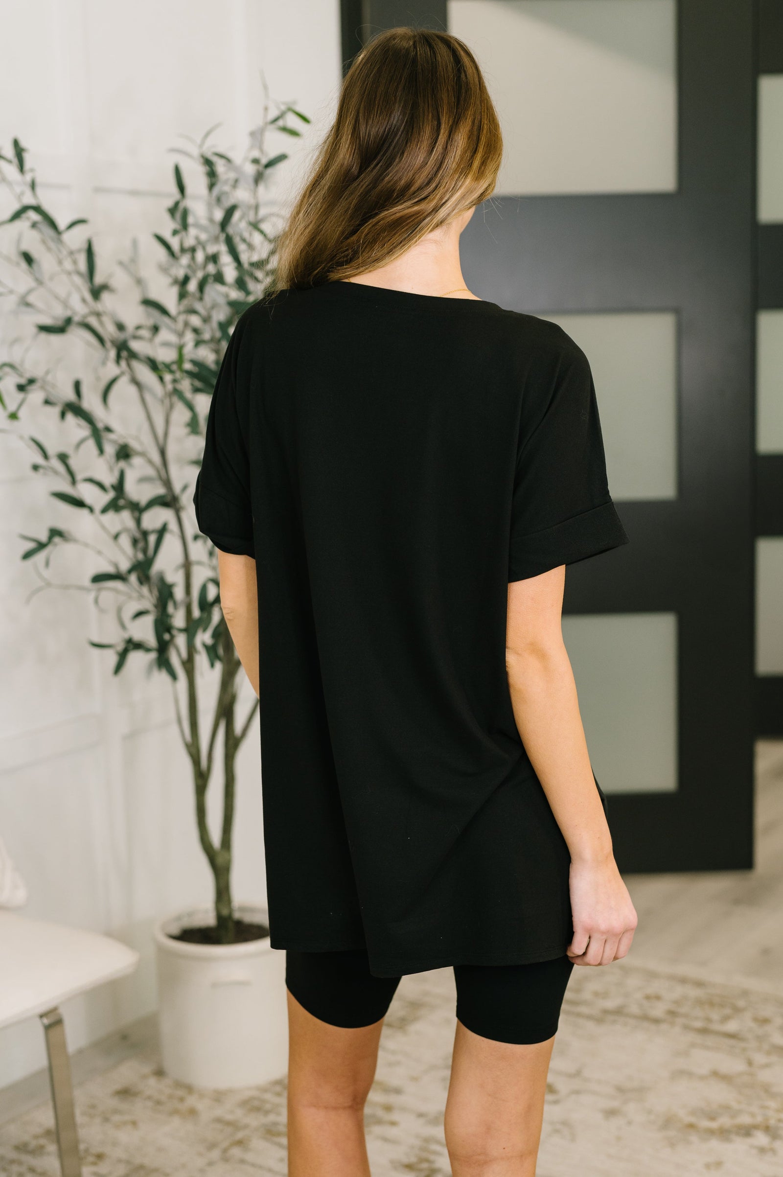 Buttery Soft V-Neck Bike Short Set in Black