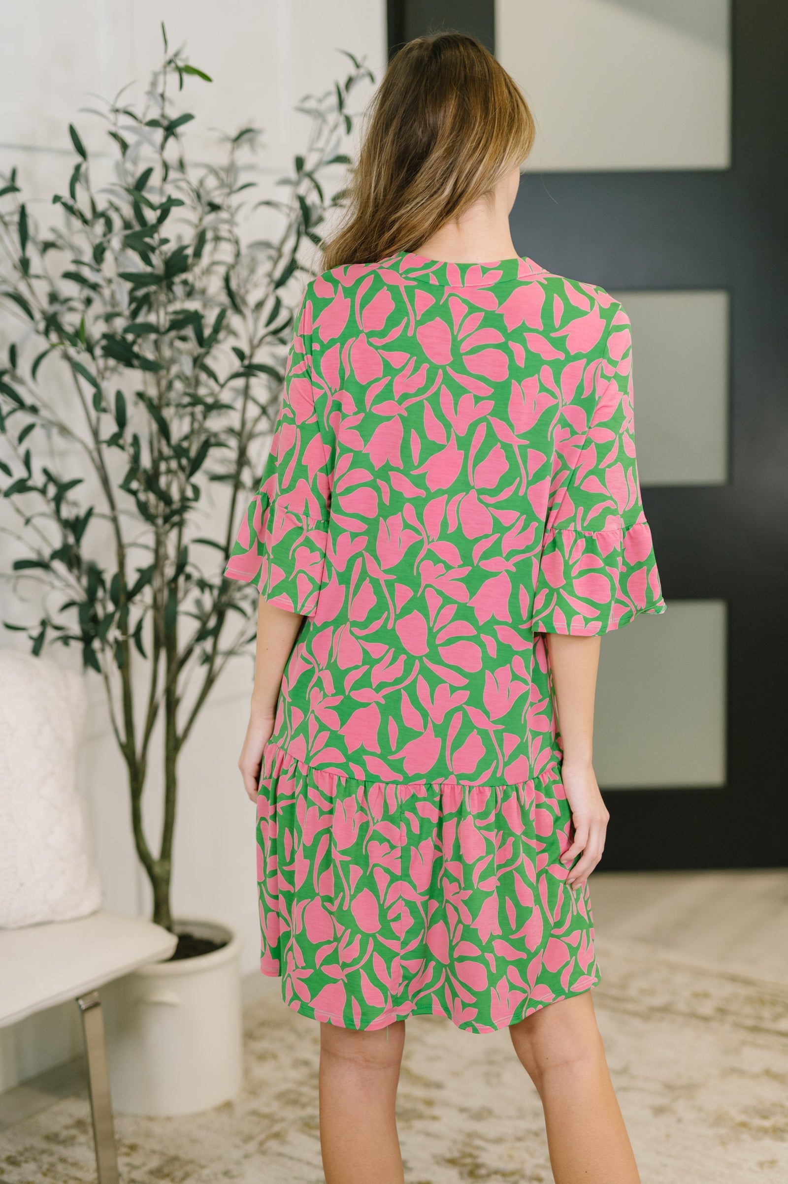 Lizzy Sunday Dress in Emerald Abstract Floral