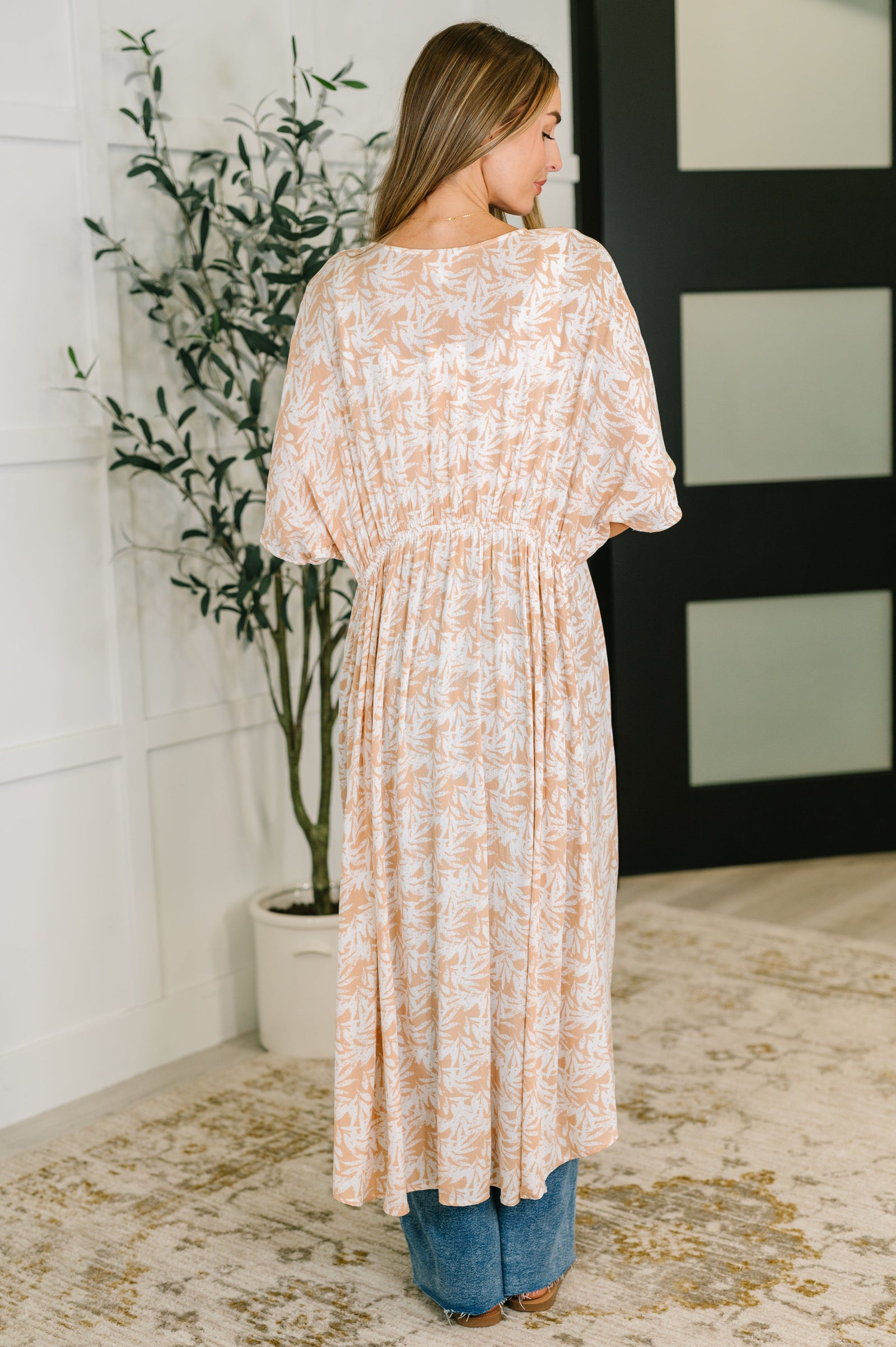 Tropical Print Gauze Kimono with Elastic Waist Tie in Milk Tea
