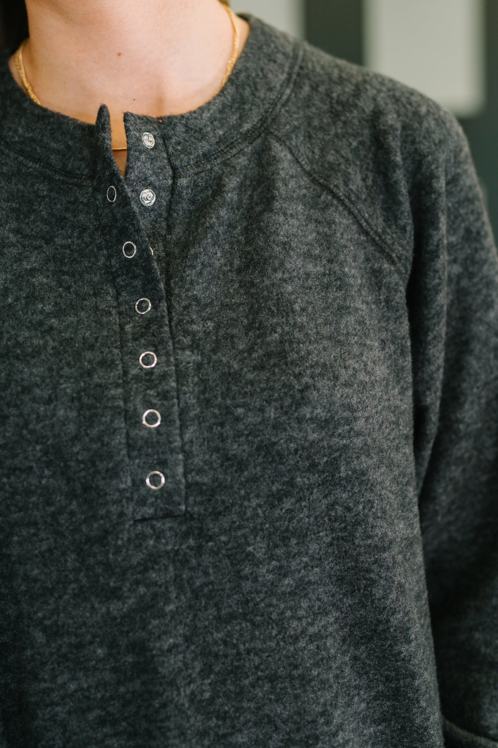 Urban Flux Scooped Hi-Low Long Pullover in Black