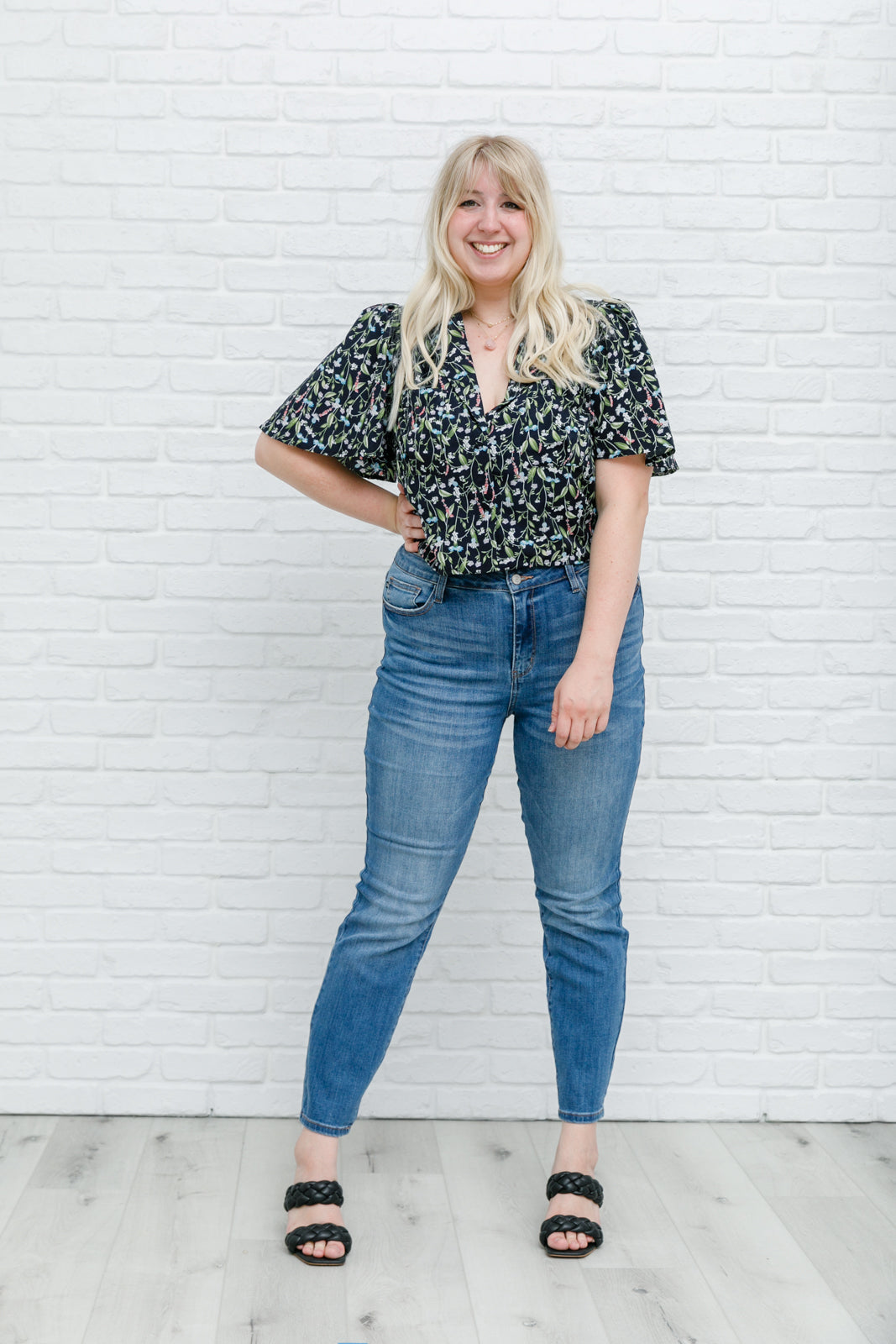Day Lily Top Womens