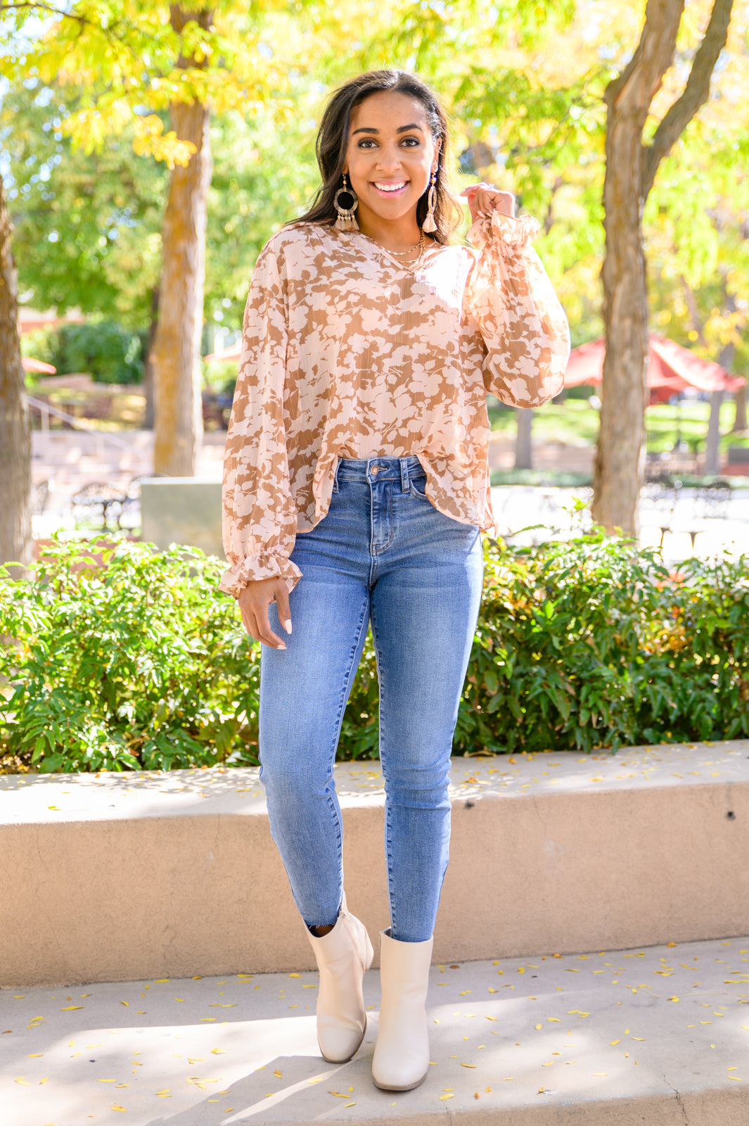 Floral Ties Top in Taupe Womens