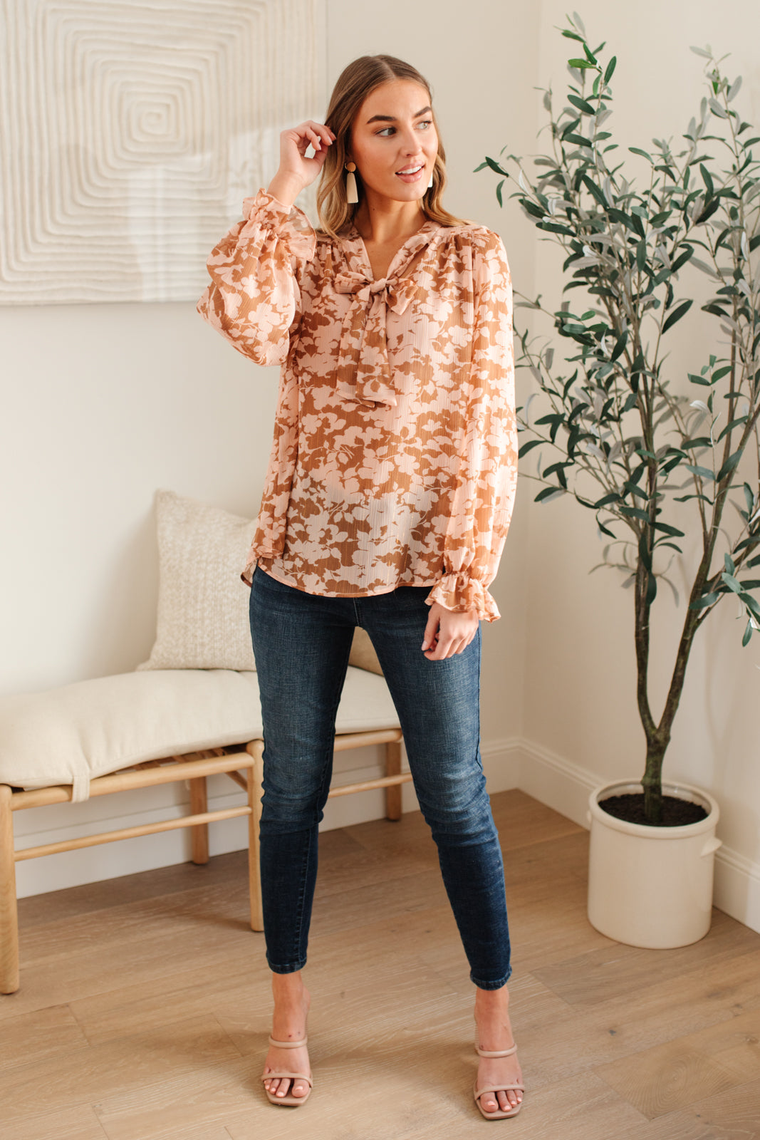 Floral Ties Top in Taupe Womens