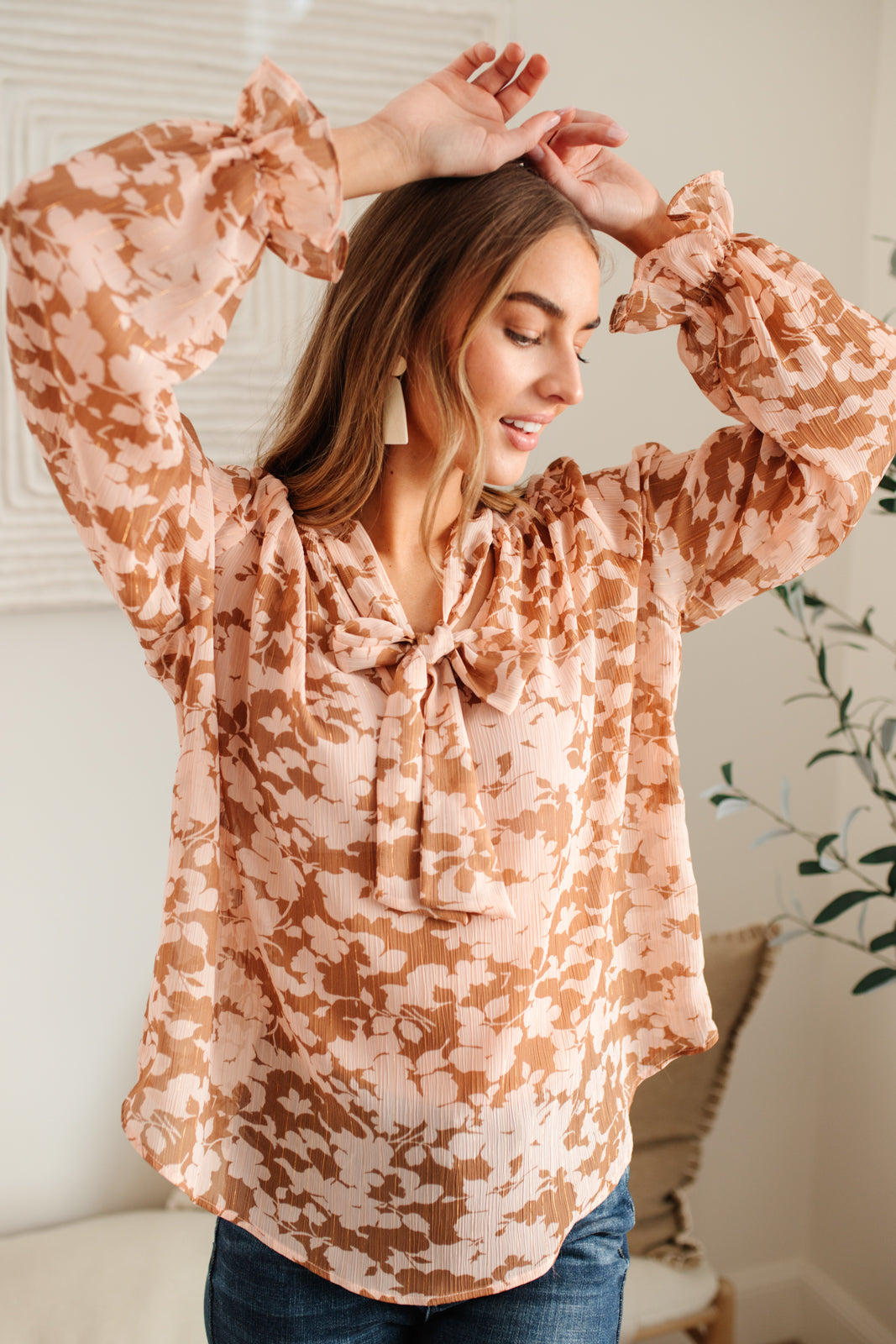 Floral Ties Top in Taupe Womens