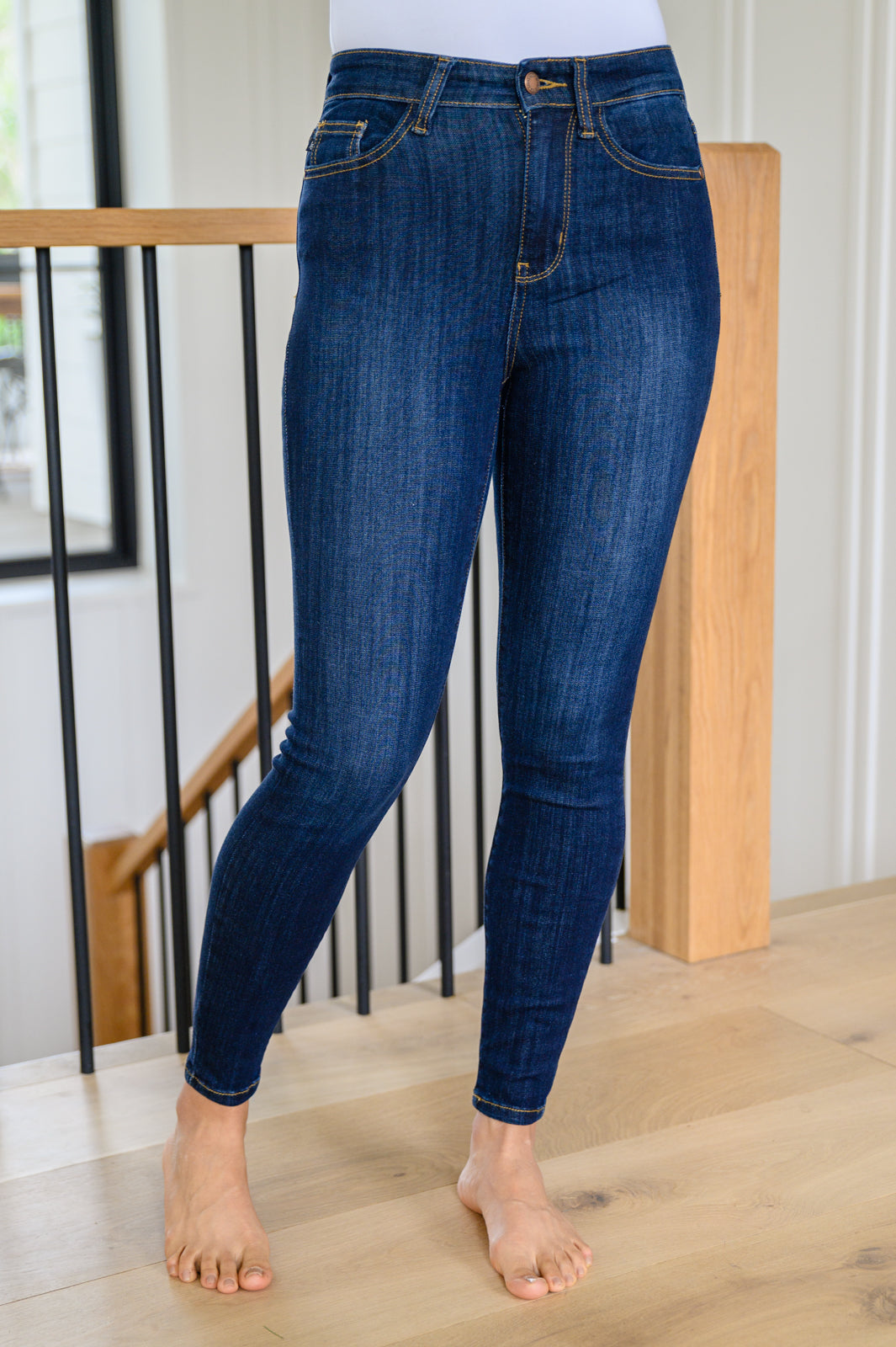 Georgia Back Yoke Skinny Jeans with Phone Pocket Womens