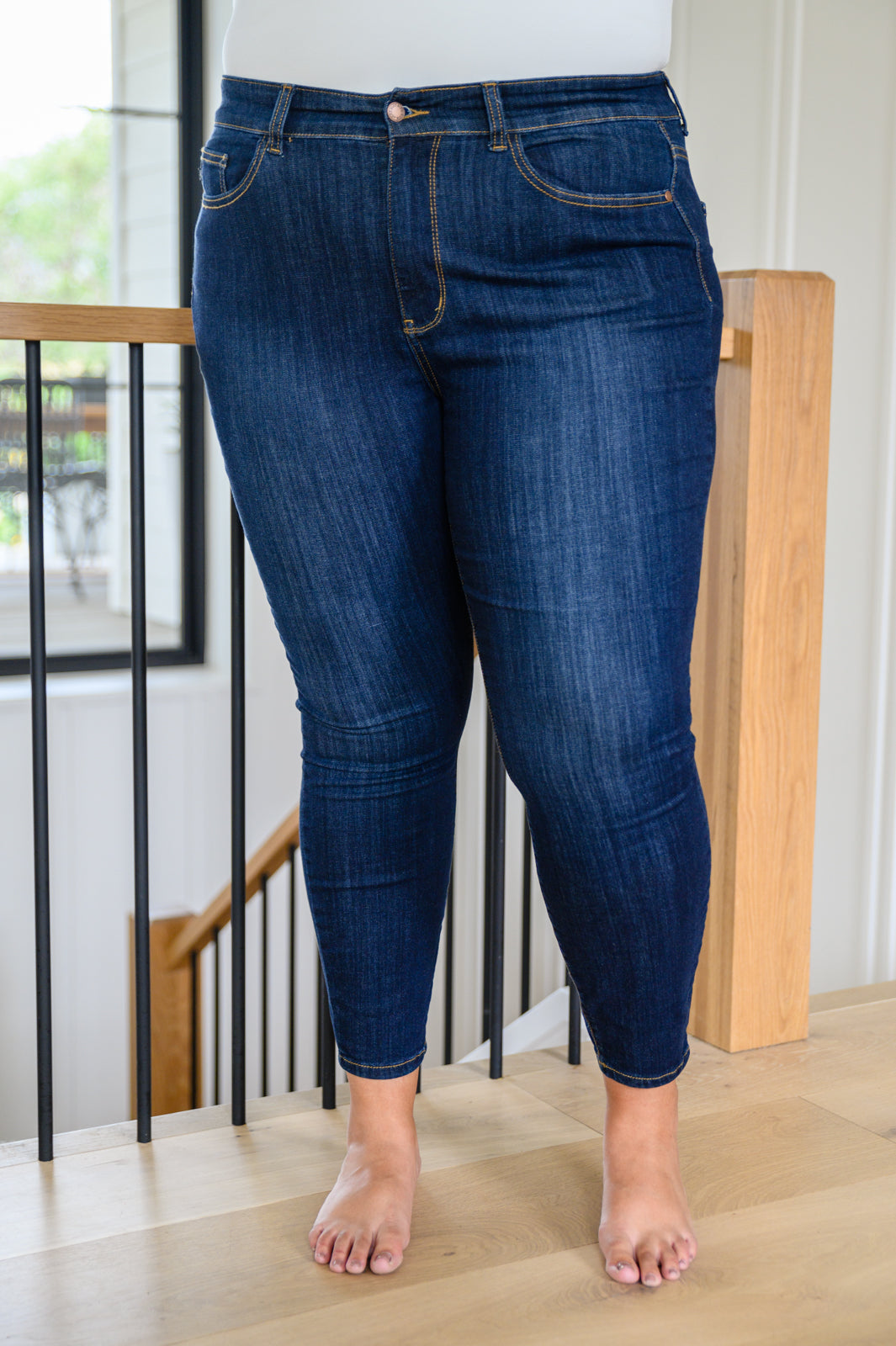 Georgia Back Yoke Skinny Jeans with Phone Pocket Womens
