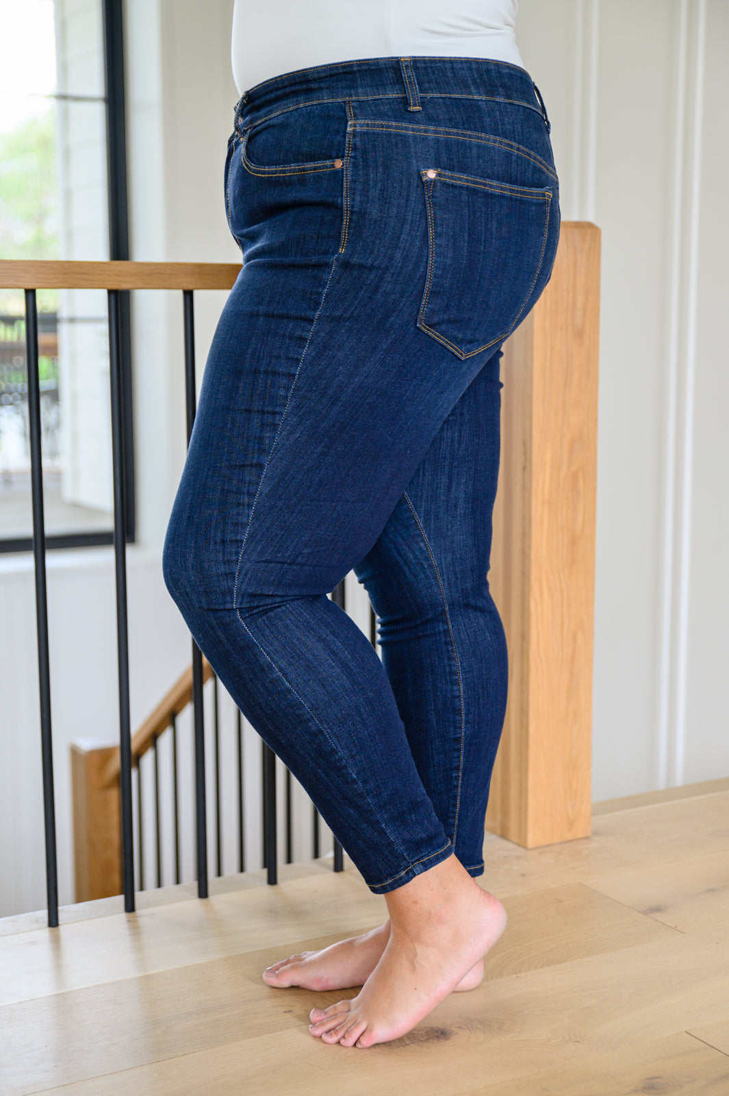 Georgia Back Yoke Skinny Jeans with Phone Pocket Womens