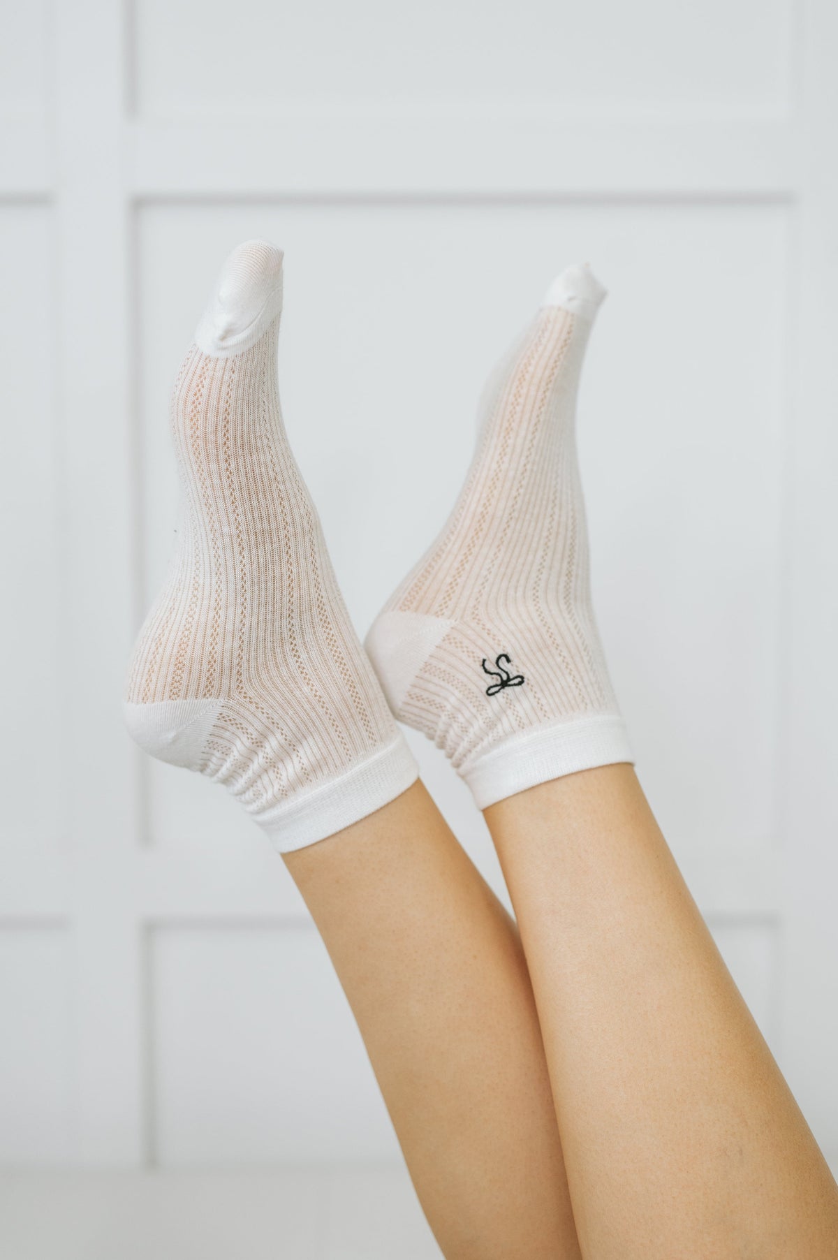 Cutesy Bow Detail Ankle Socks