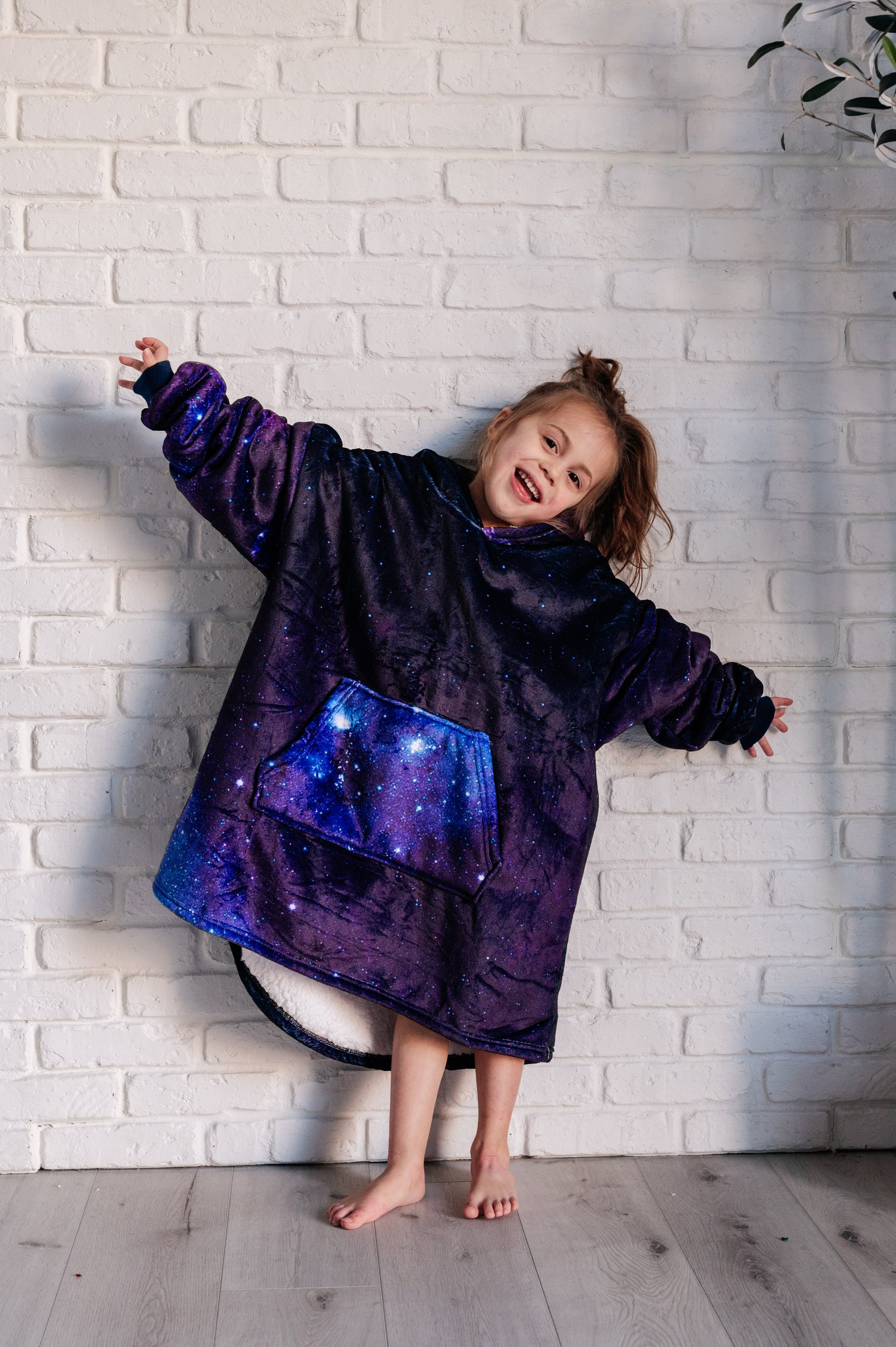 Kids Oversized Hoodie Blanket in Starry Sky