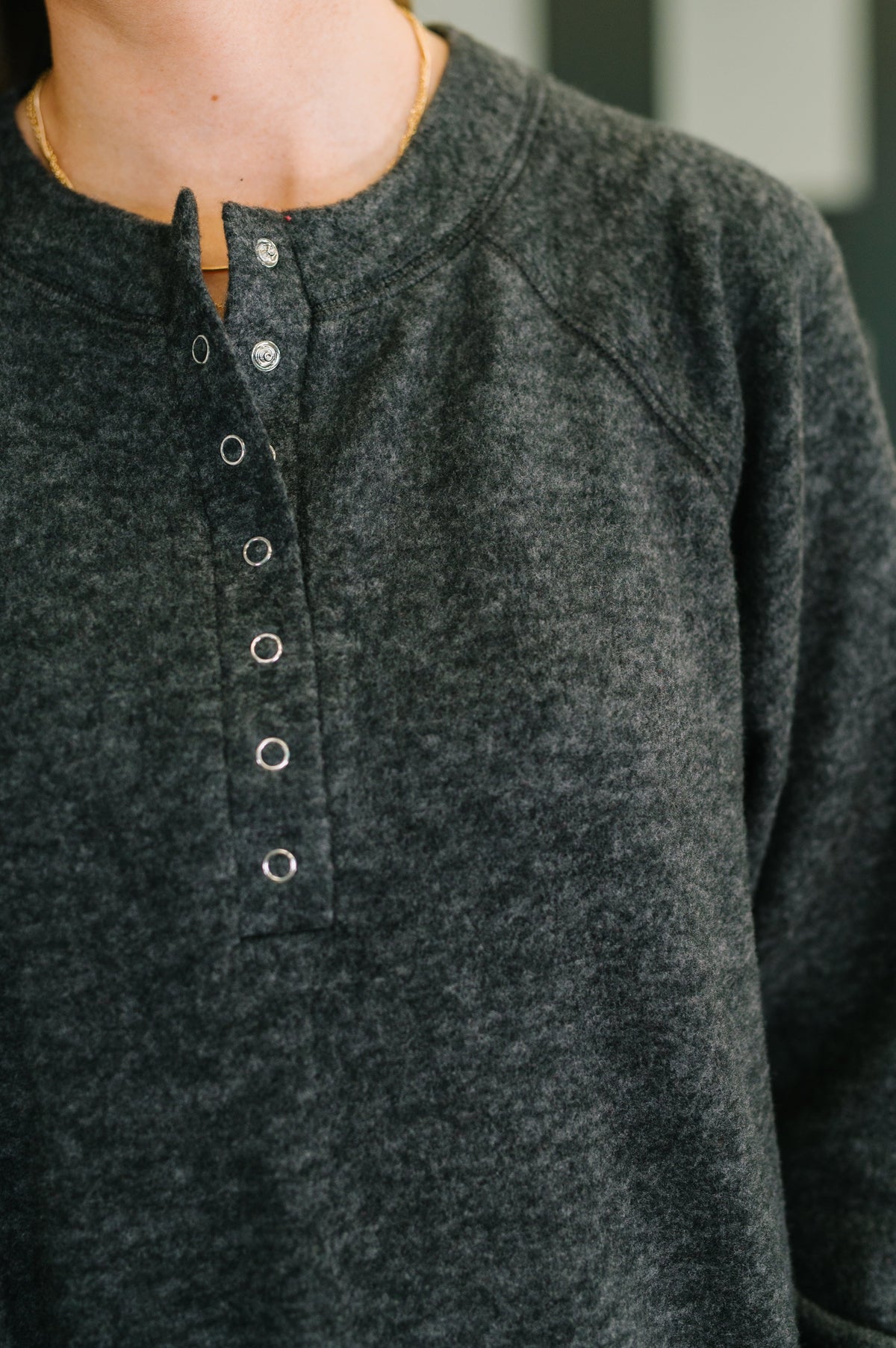 Urban Flux Scooped Hi-Low Long Pullover in Black