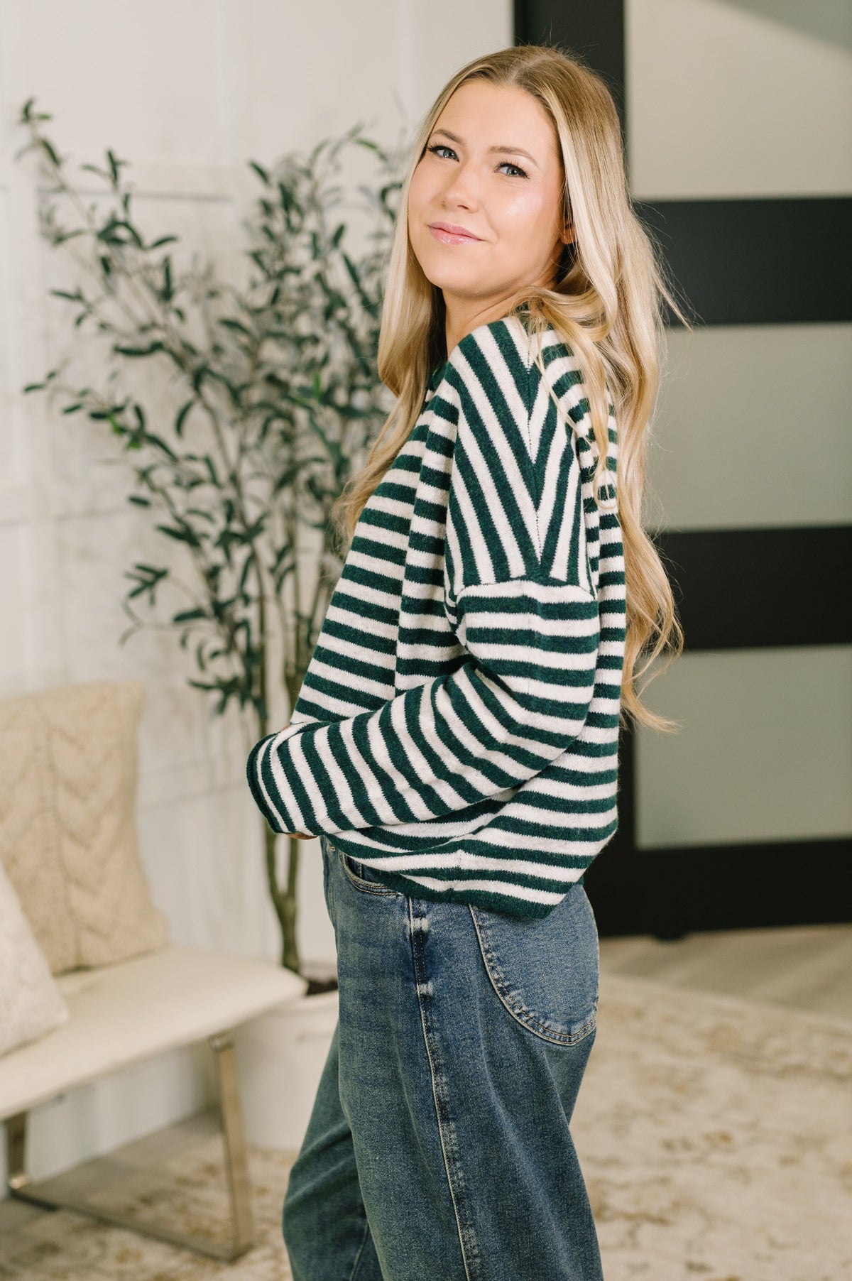 Won't Be Long Collared Sweater Button Down in Hunter Green