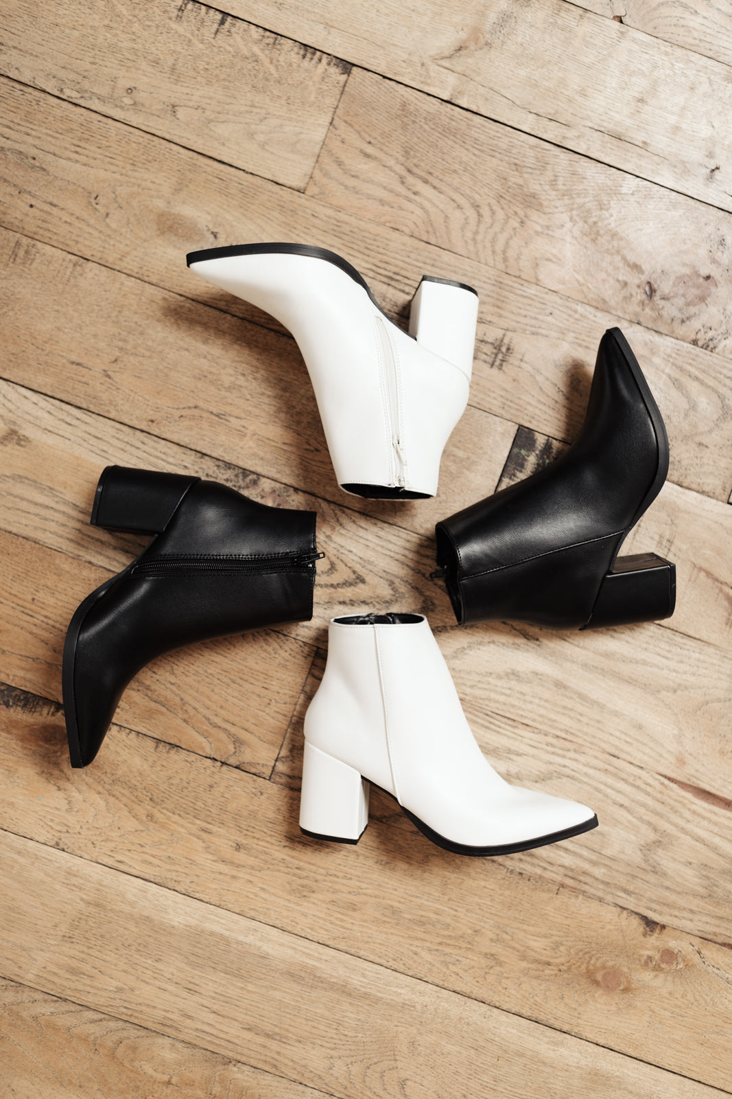 Amari Ankle Boots in White Womens 