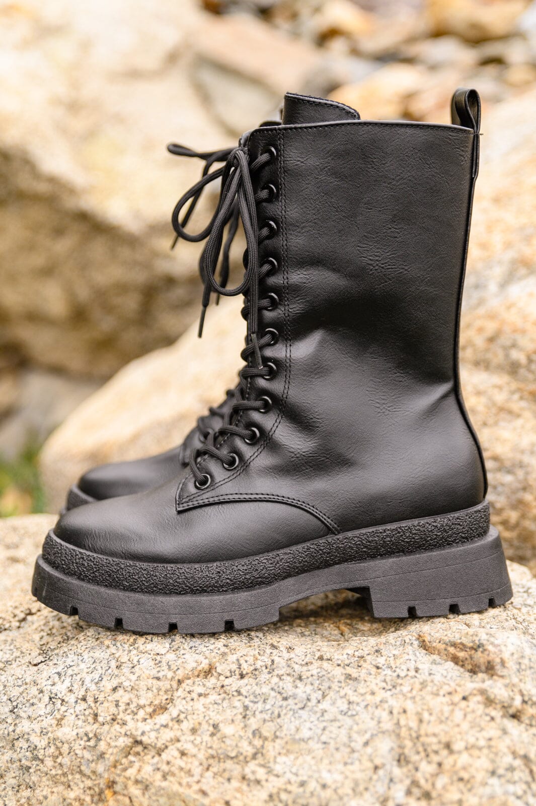 Fresh Feels Combat Boots In Black Womens 