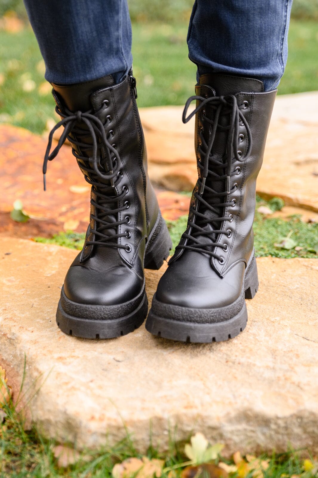 Fresh Feels Combat Boots In Black Womens 