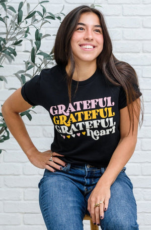 Grateful Heart Graphic T-Shirt In Black Womens 