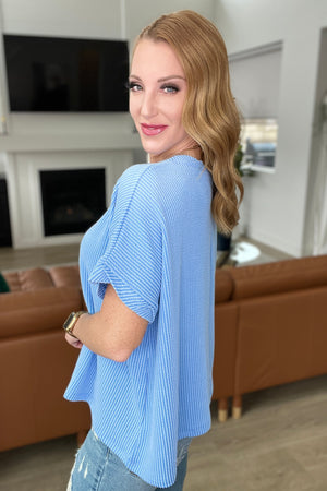 Textured Line Twisted Short Sleeve Top in Sky Blue