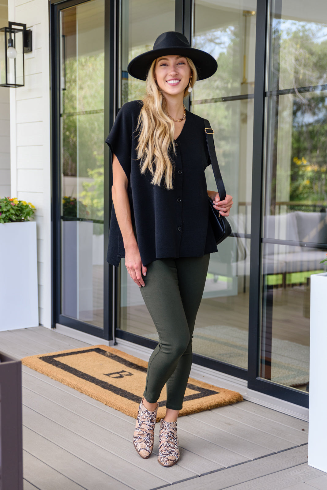 The Finale Top in Black Womens 
