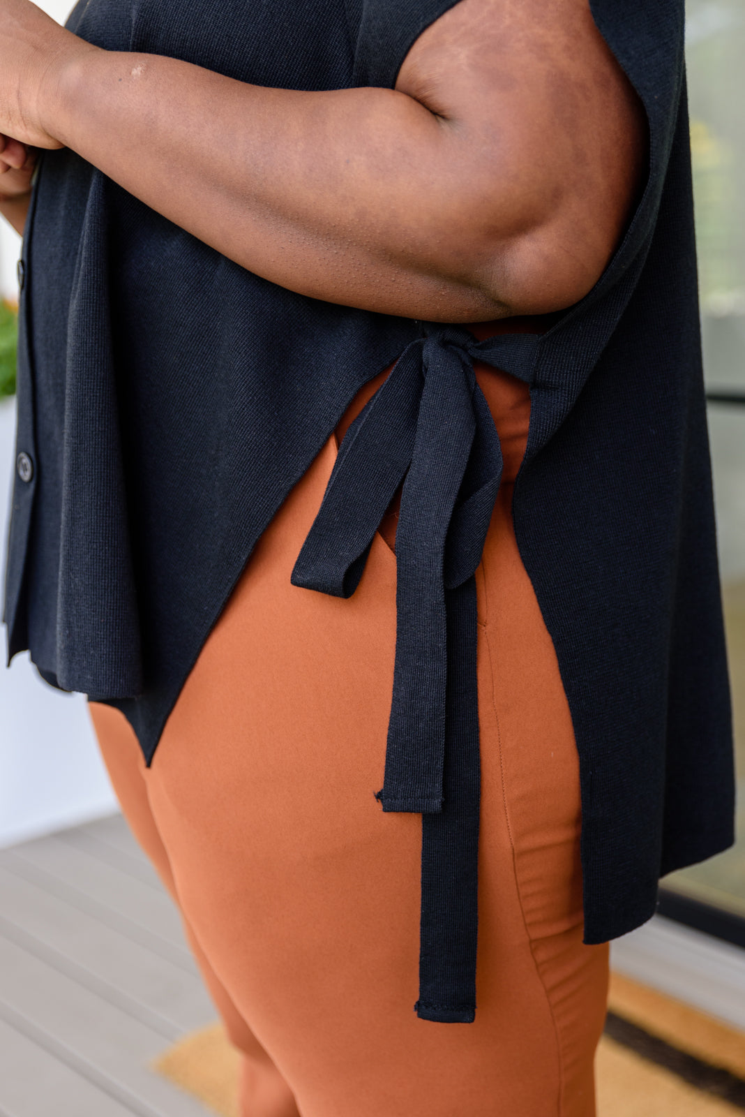 The Finale Top in Black Womens 