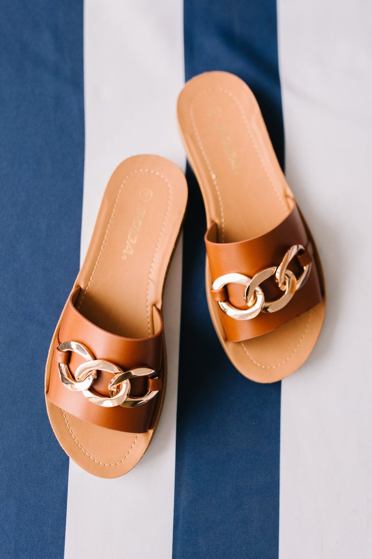 Wander Often Slides in Brown Womens 