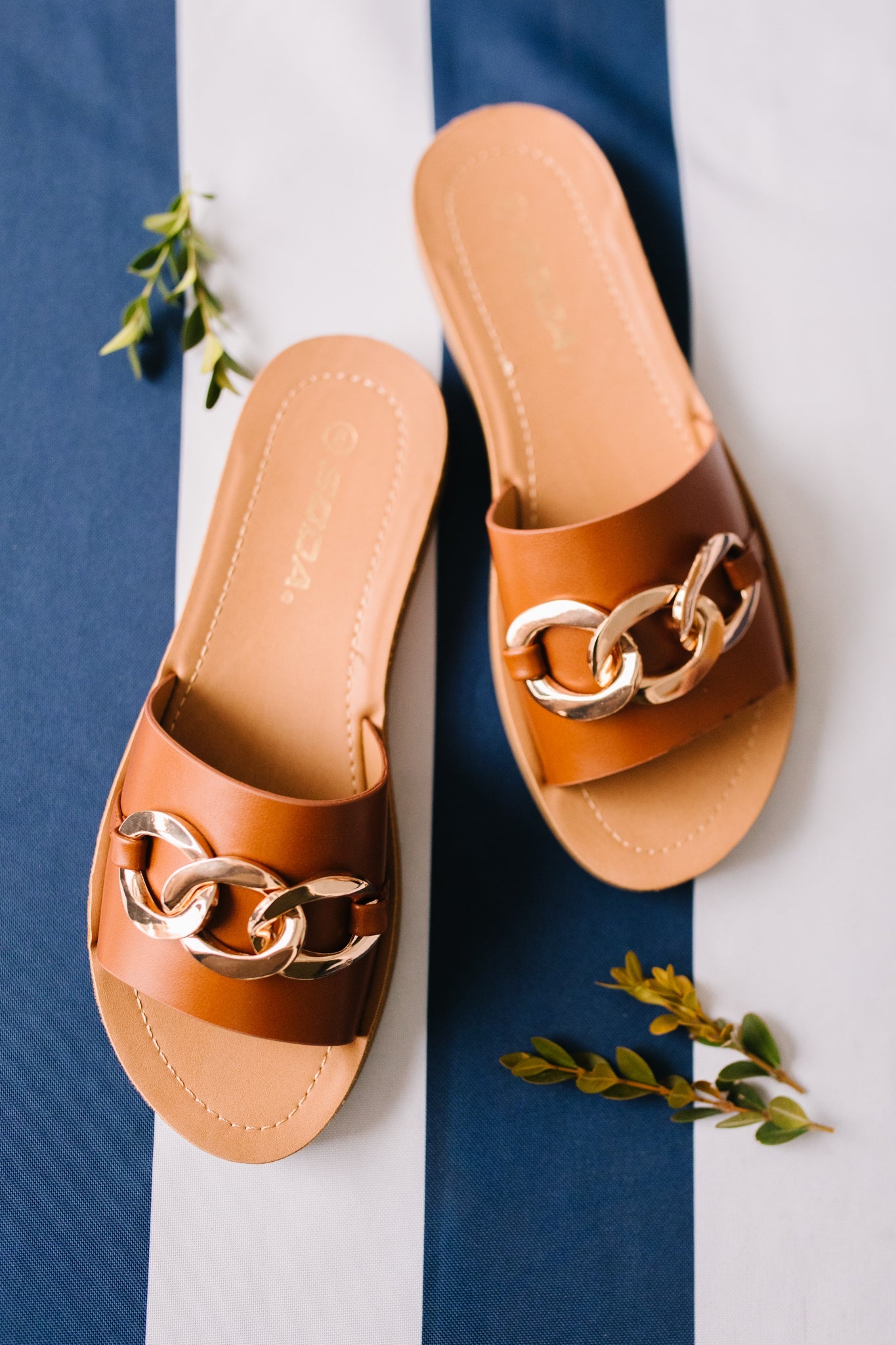 Wander Often Slides in Brown Womens 